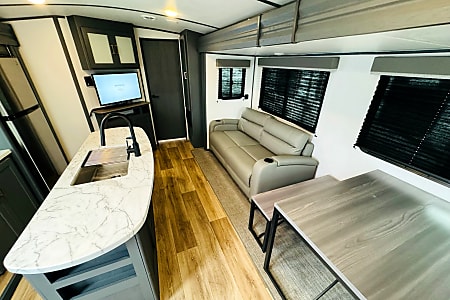 Travel trailer