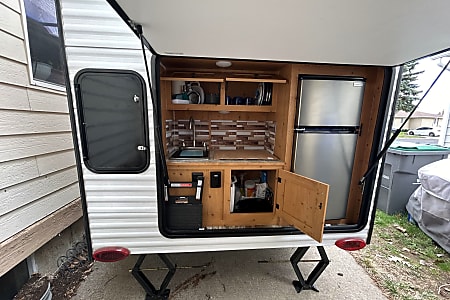 Travel trailer