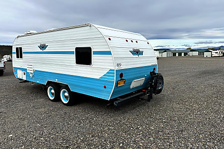 Travel trailer