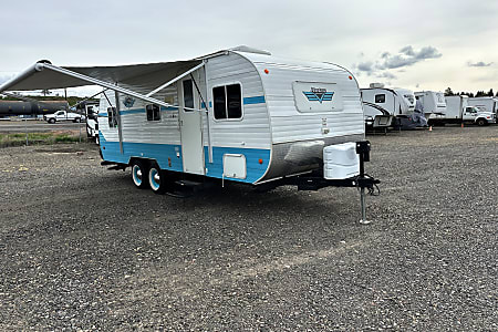 Travel trailer