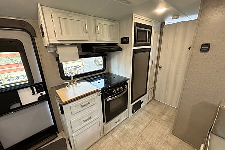 Travel trailer