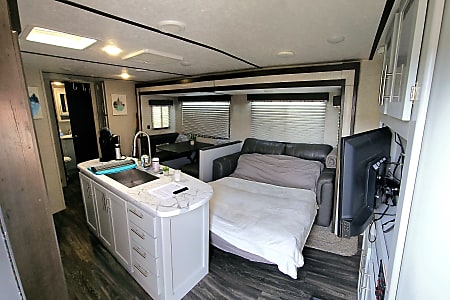 Travel trailer