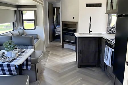 Travel trailer