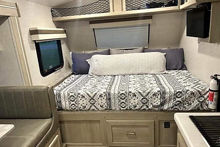 Travel trailer