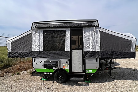 Folding trailer