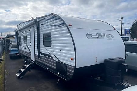 Travel trailer