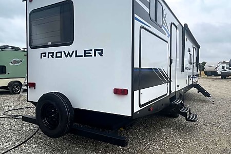 Travel trailer