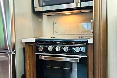 Travel trailer