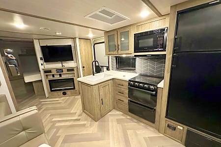 Travel trailer
