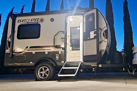 Best RV Rental Sacramento: Motorhome, Camper, & Trailer Rentals CA ...