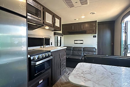 Travel trailer