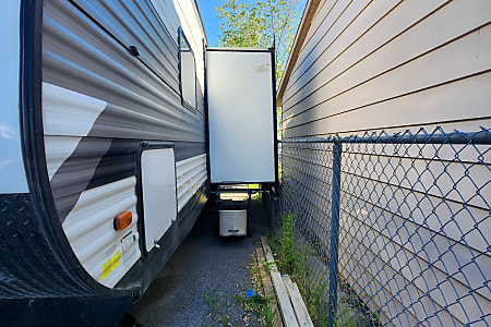 Travel trailer