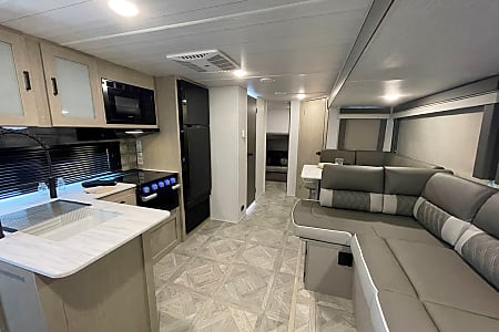 Travel trailer