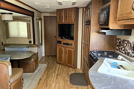 Travel trailer