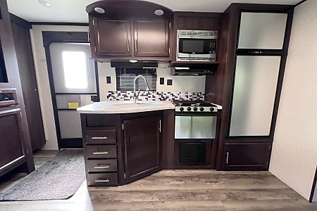 Travel trailer