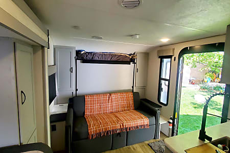 Travel trailer