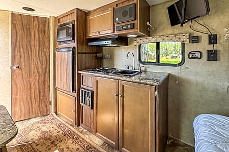 Travel trailer