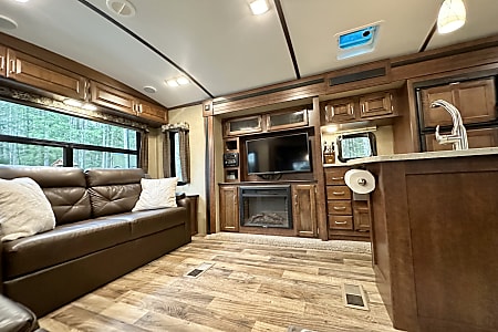 Travel trailer