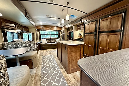 Travel trailer