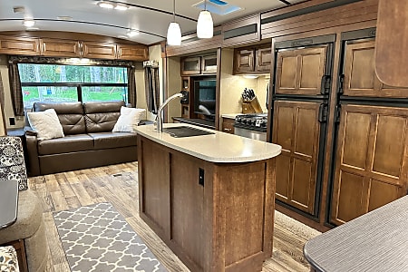 Travel trailer