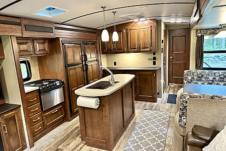 Travel trailer