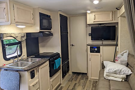 Travel trailer