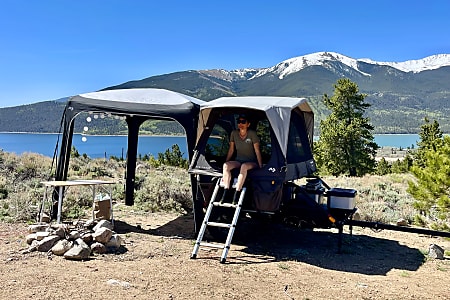 Folding trailer