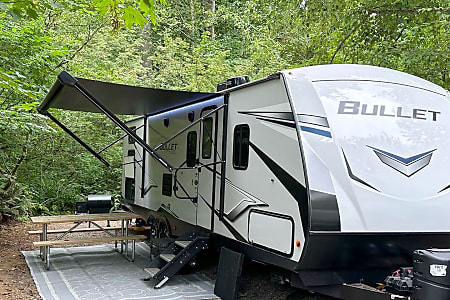 Travel trailer