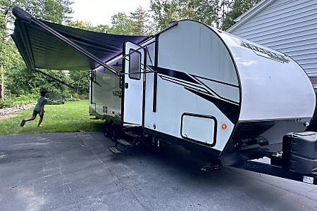 Travel trailer