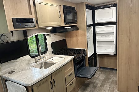 Travel trailer