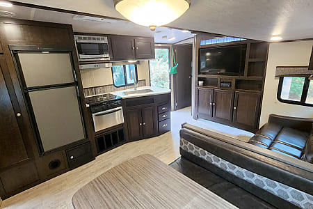 Travel trailer