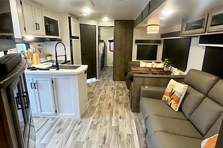 Travel trailer