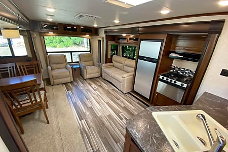 Travel trailer