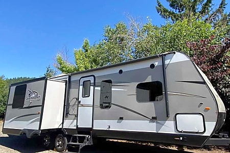 Travel trailer