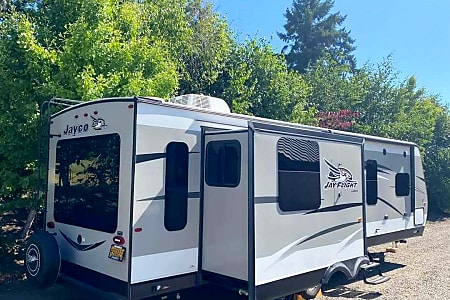 Travel trailer