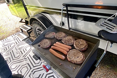 Travel trailer