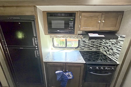 Travel trailer