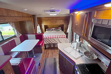 Travel trailer