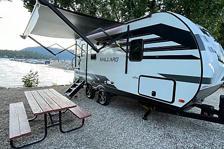 Travel trailer