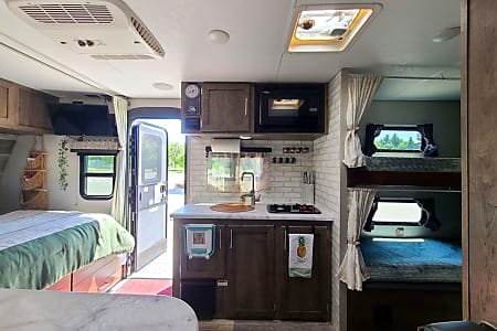 Travel trailer