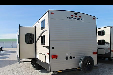 Travel trailer