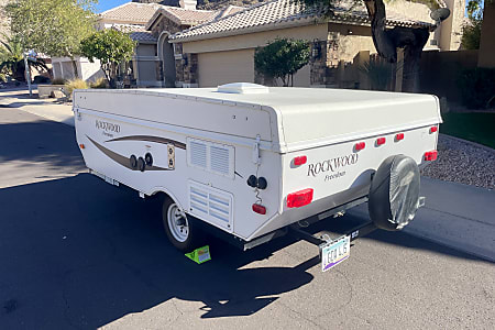 Folding trailer