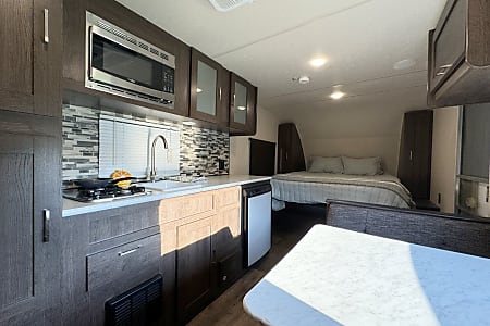 Travel trailer