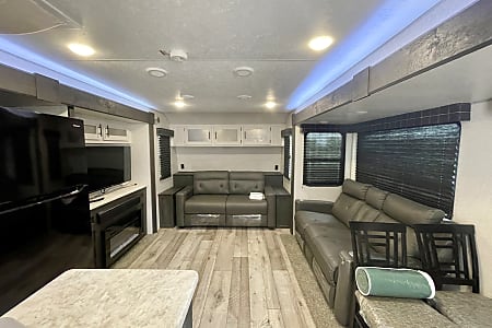 Travel trailer