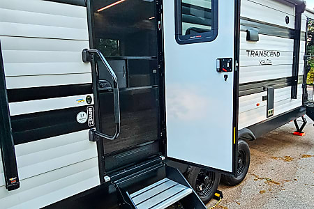 Travel trailer