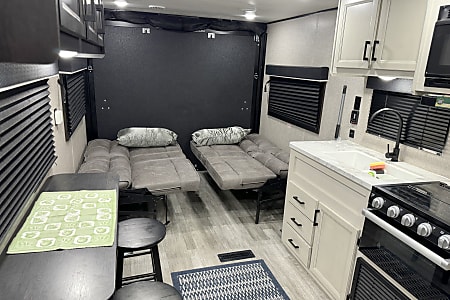 Travel trailer