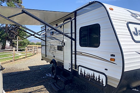 Travel trailer