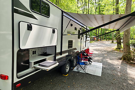 Travel trailer