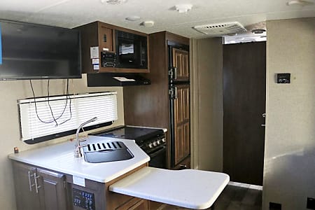 Travel trailer