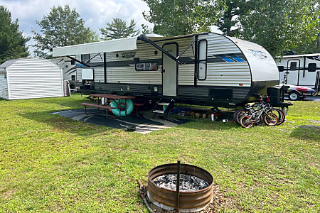 Travel trailer